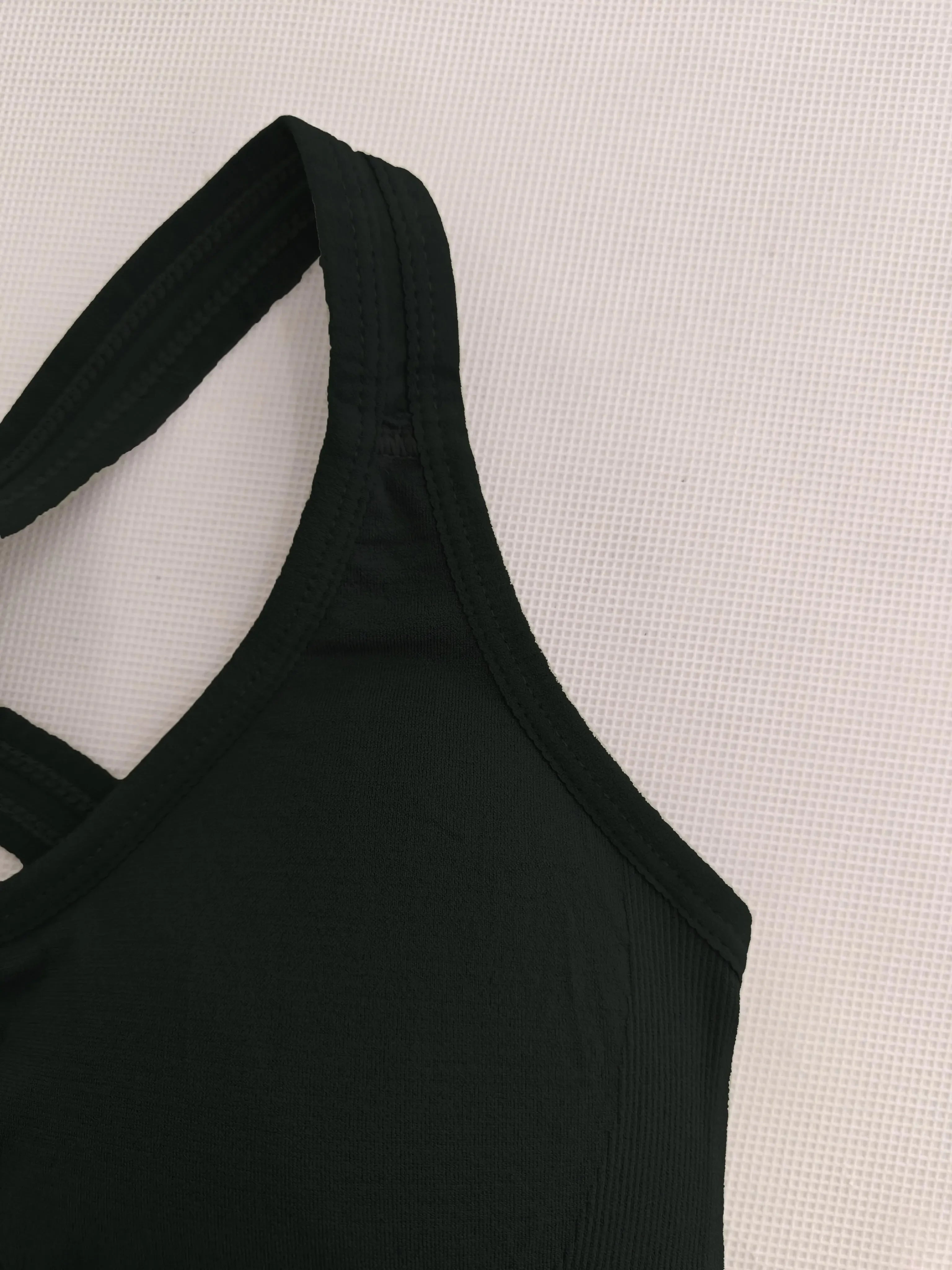 AeroSculpt Seamless Yoga Tank Bra