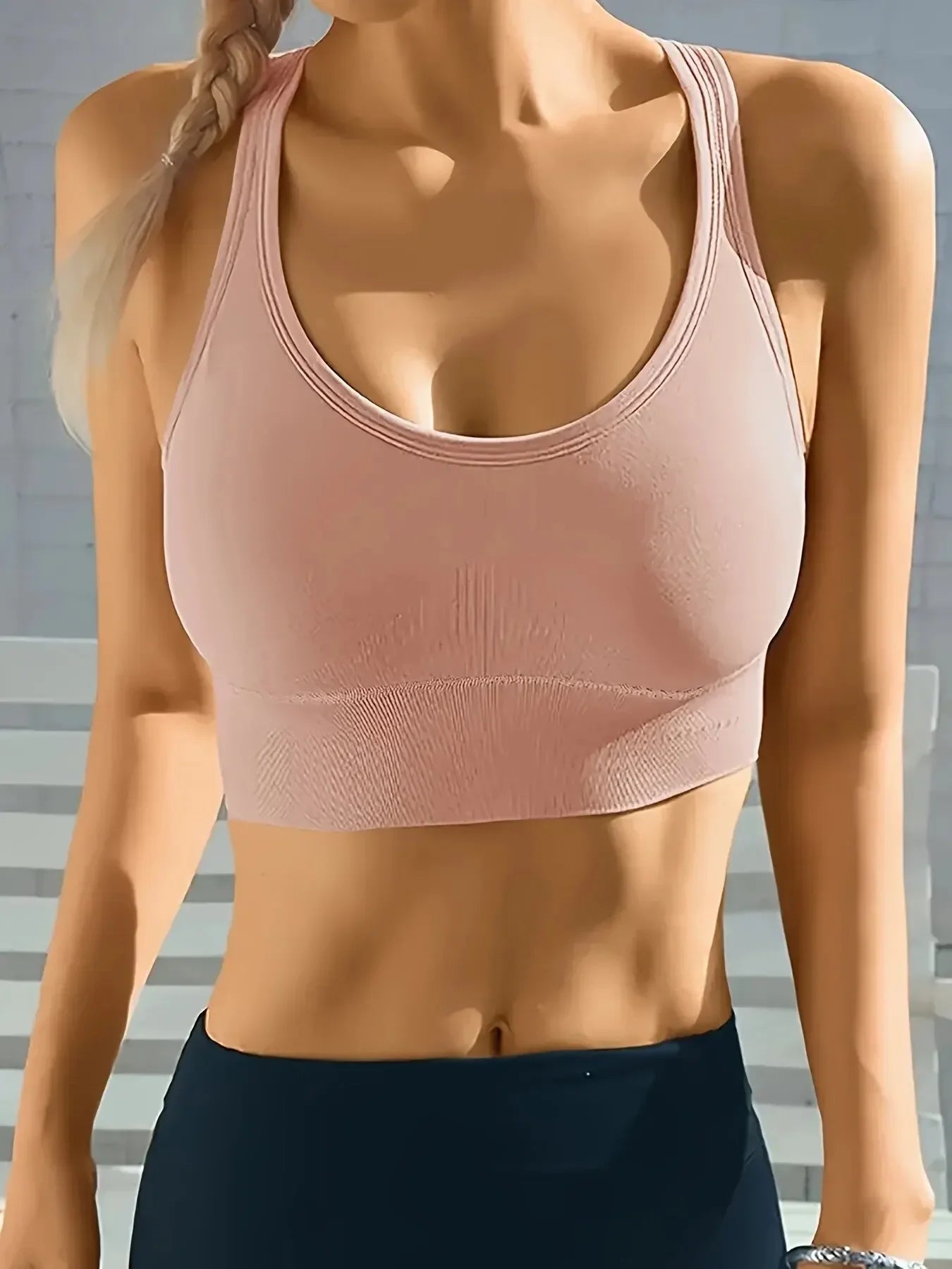 AeroSculpt Seamless Yoga Tank Bra
