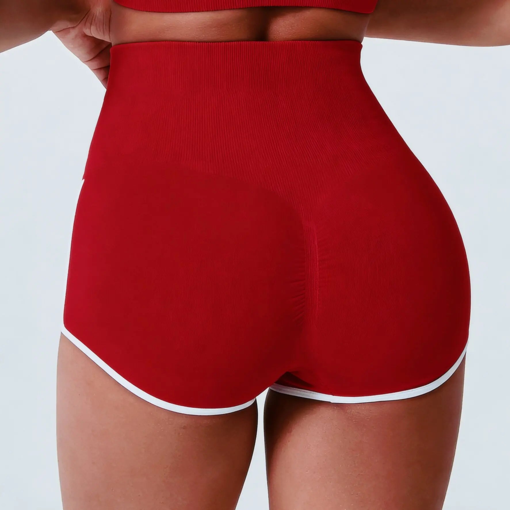 LineFlex Seamless Scrunch Shorts